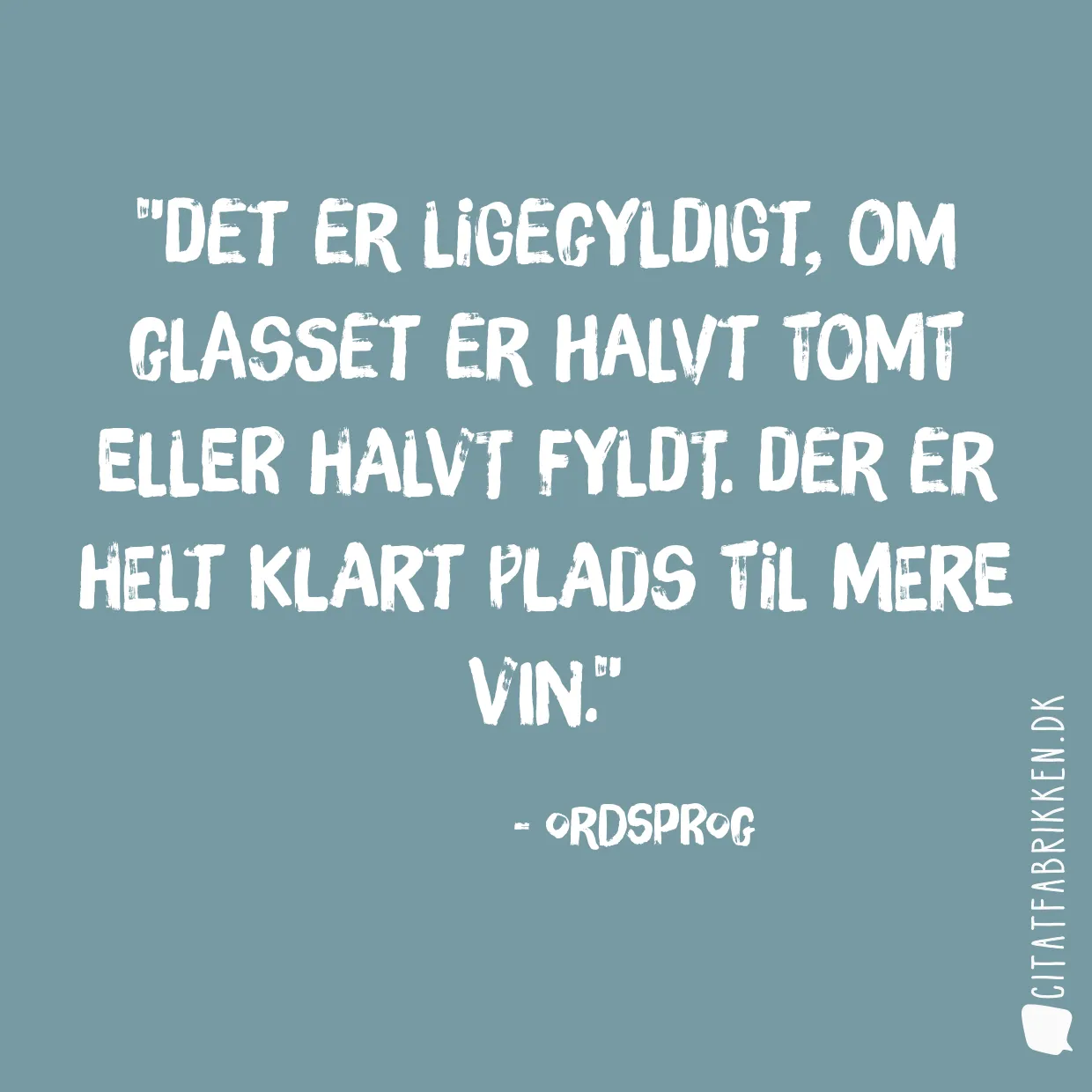 Det er ligegyldigt, om glasset er halvt tomt eller halvt fyldt. Der er helt klart plads til mere vin.
